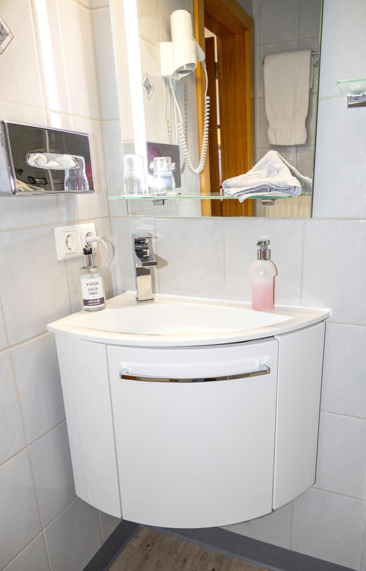 Bluetenhotel Village Marburg Zewnętrze zdjęcie
