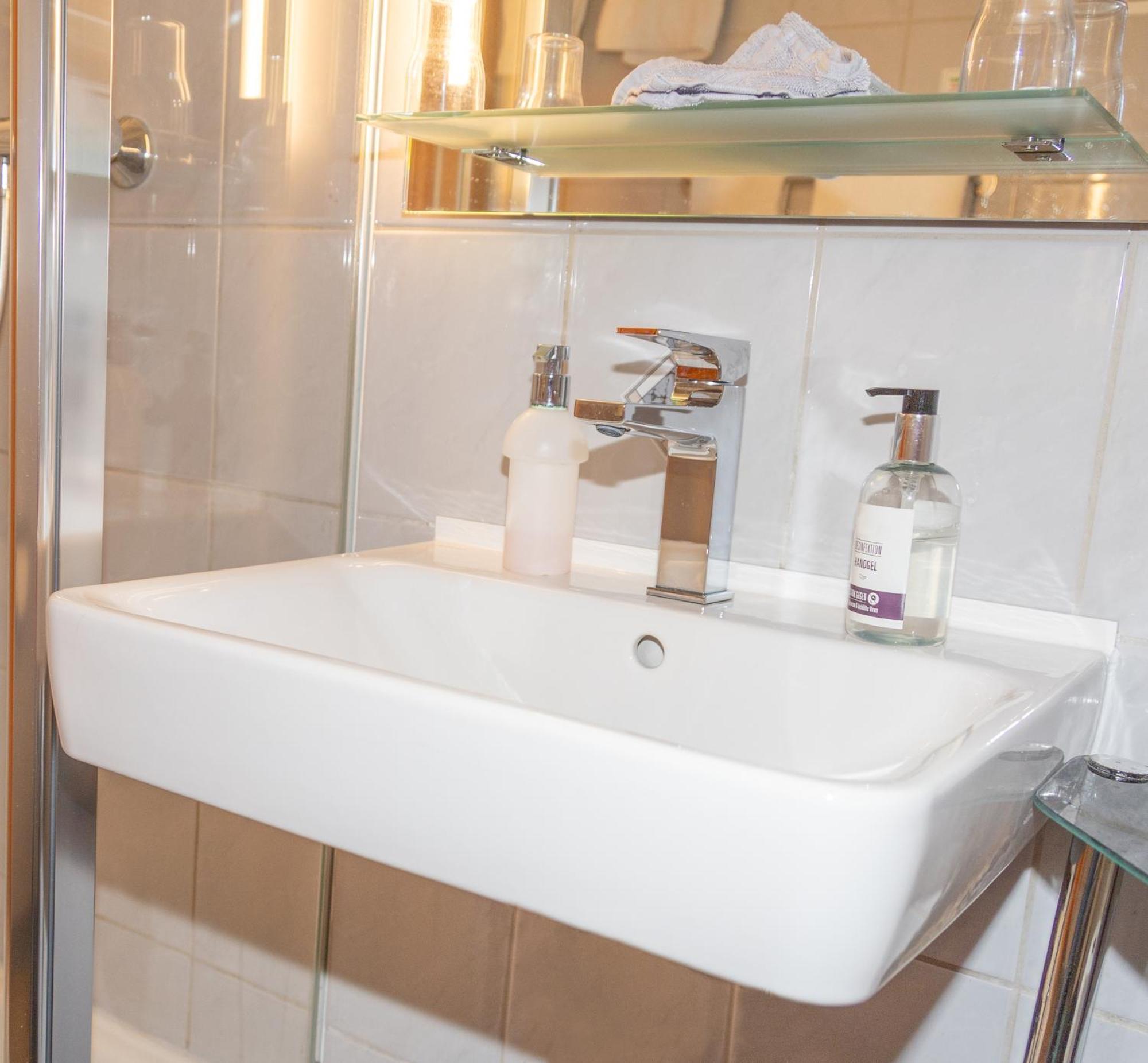 Bluetenhotel Village Marburg Zewnętrze zdjęcie